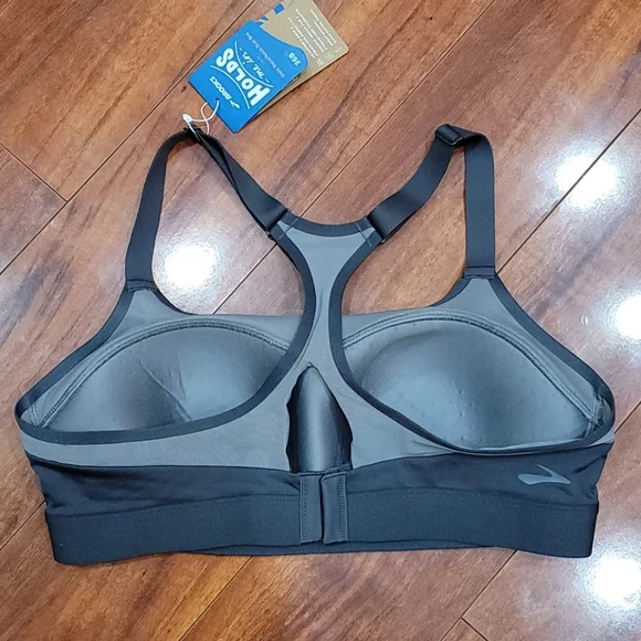 NWT size 36B Brooks sports bra - Picture 6 of 11